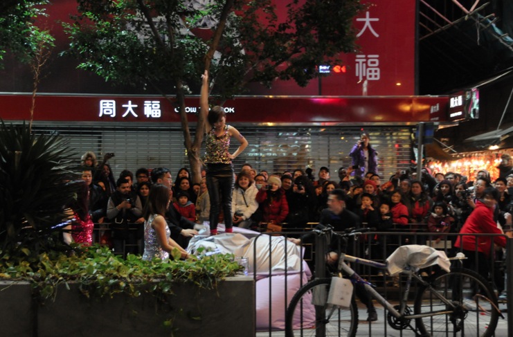 CNY 2012 Cathay Night Parade TST Lunar New Year 17 Magician