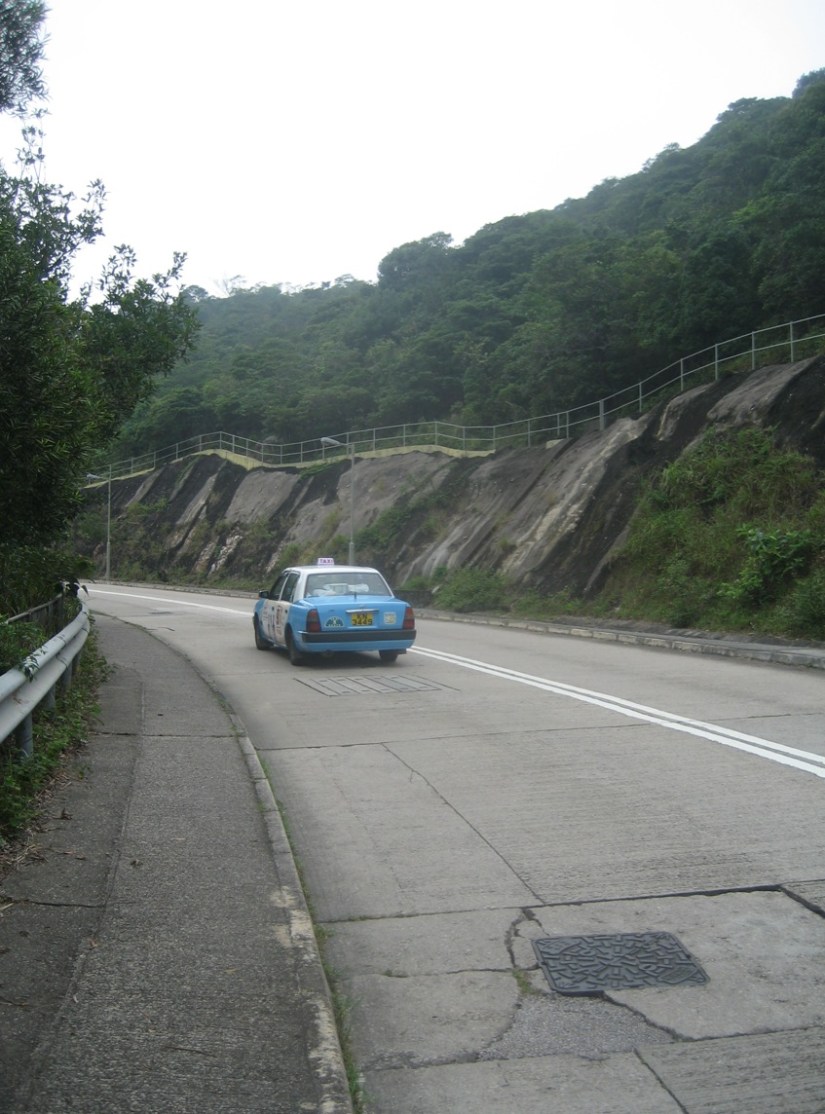 Lantau Trail Stage 4-6 Blue Taxi