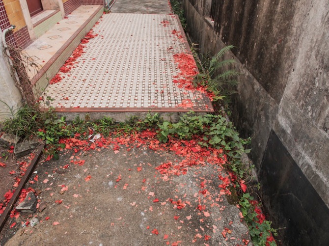 Lai Chi Wo 6 Firecrackers