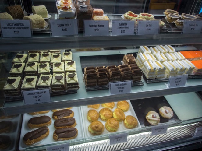 Dong Po Colonial Cafe 4