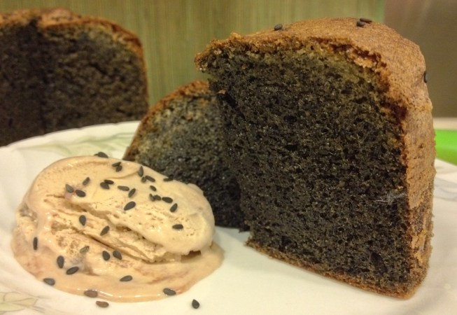 Homemade in HK blog black sesame cake