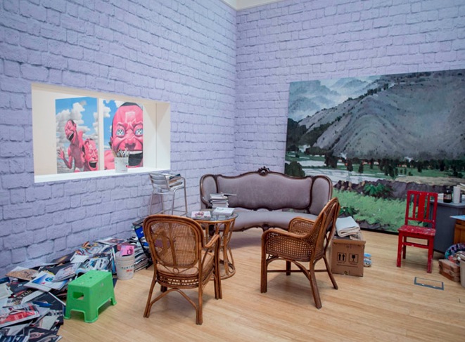 Macau Art Museum Yue Minjun exhibition 2013-4