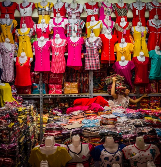 Hanoi Dong Xuan market 2