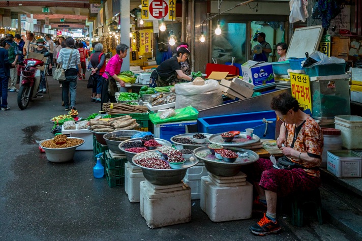Gwangjang Seoul 2014-12