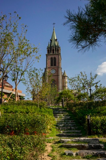 Myeong-dong Cathedral Seoul 2014-1