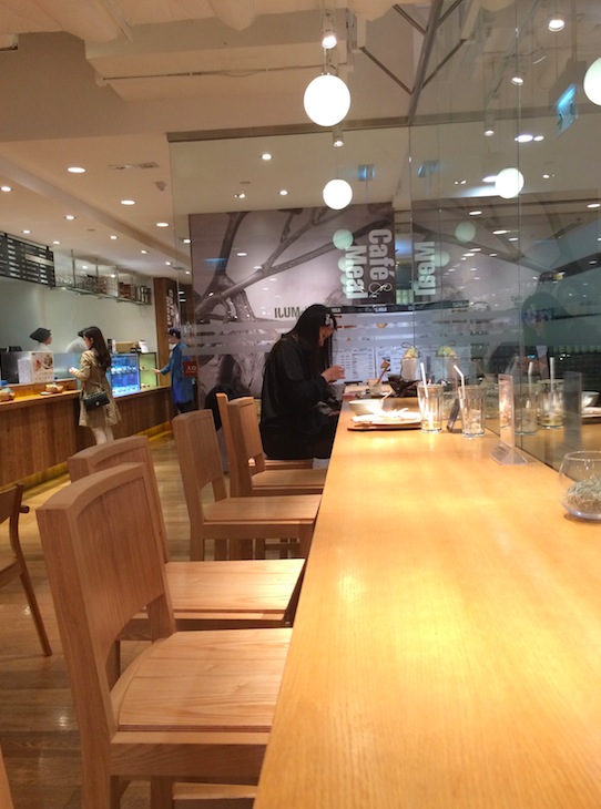 Muji Cafe Times Square 7