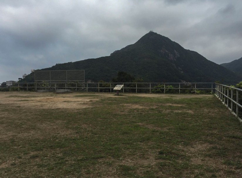 Wong Nai Chung Gap Trail Hong Kong Island April 2016-14