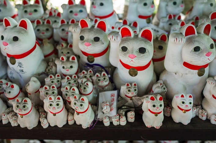 Tokyo Gotokuji Cat Shrine 2015-9